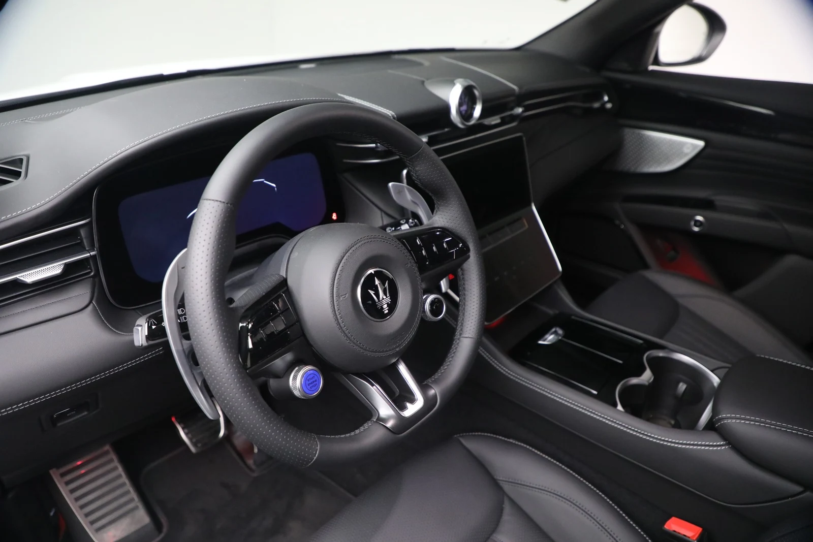 2026 Maserati Grecale Modena V6, 13/20