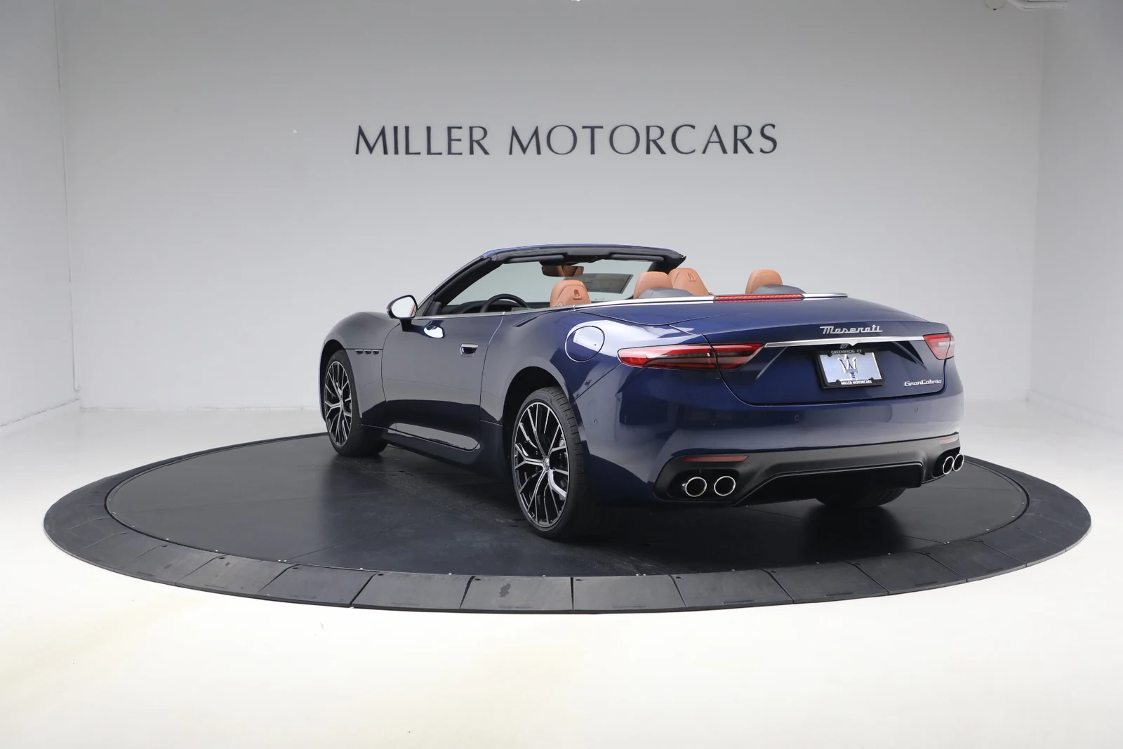 2026 Maserati GranCabrio Modena, 4/20