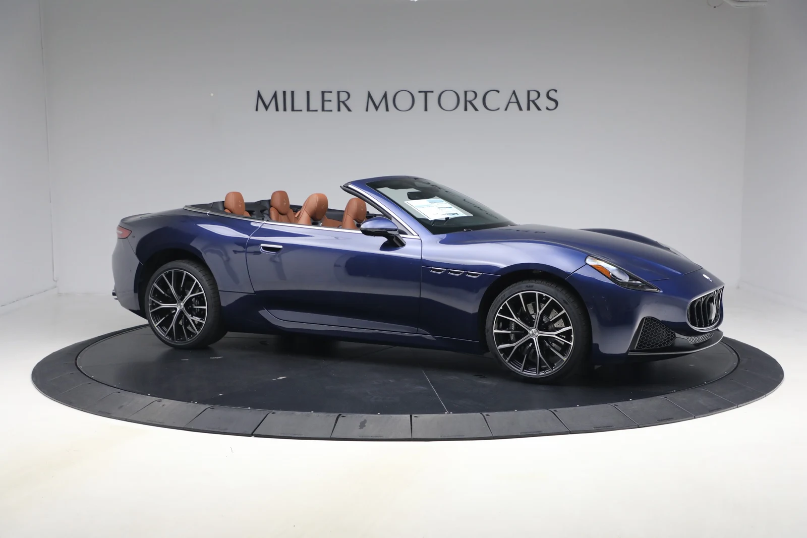 2026 Maserati GranCabrio Modena, 9/20