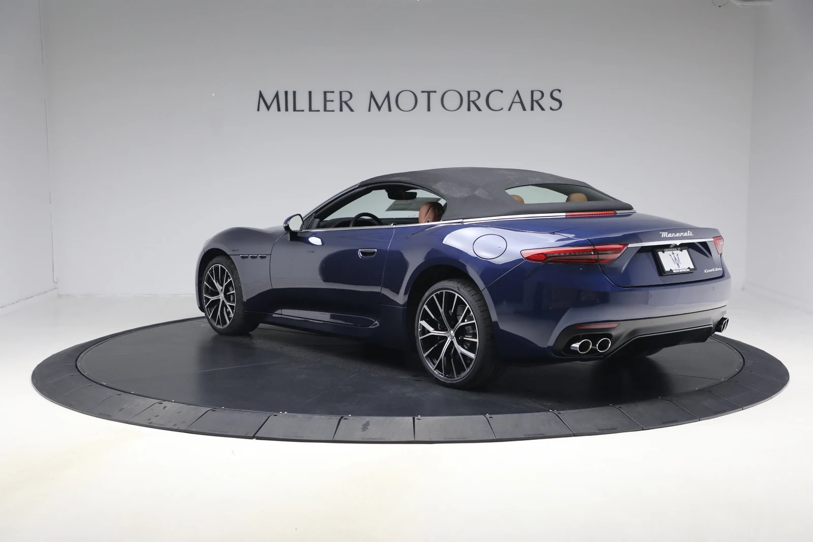 2026 Maserati GranCabrio Modena, 14/20
