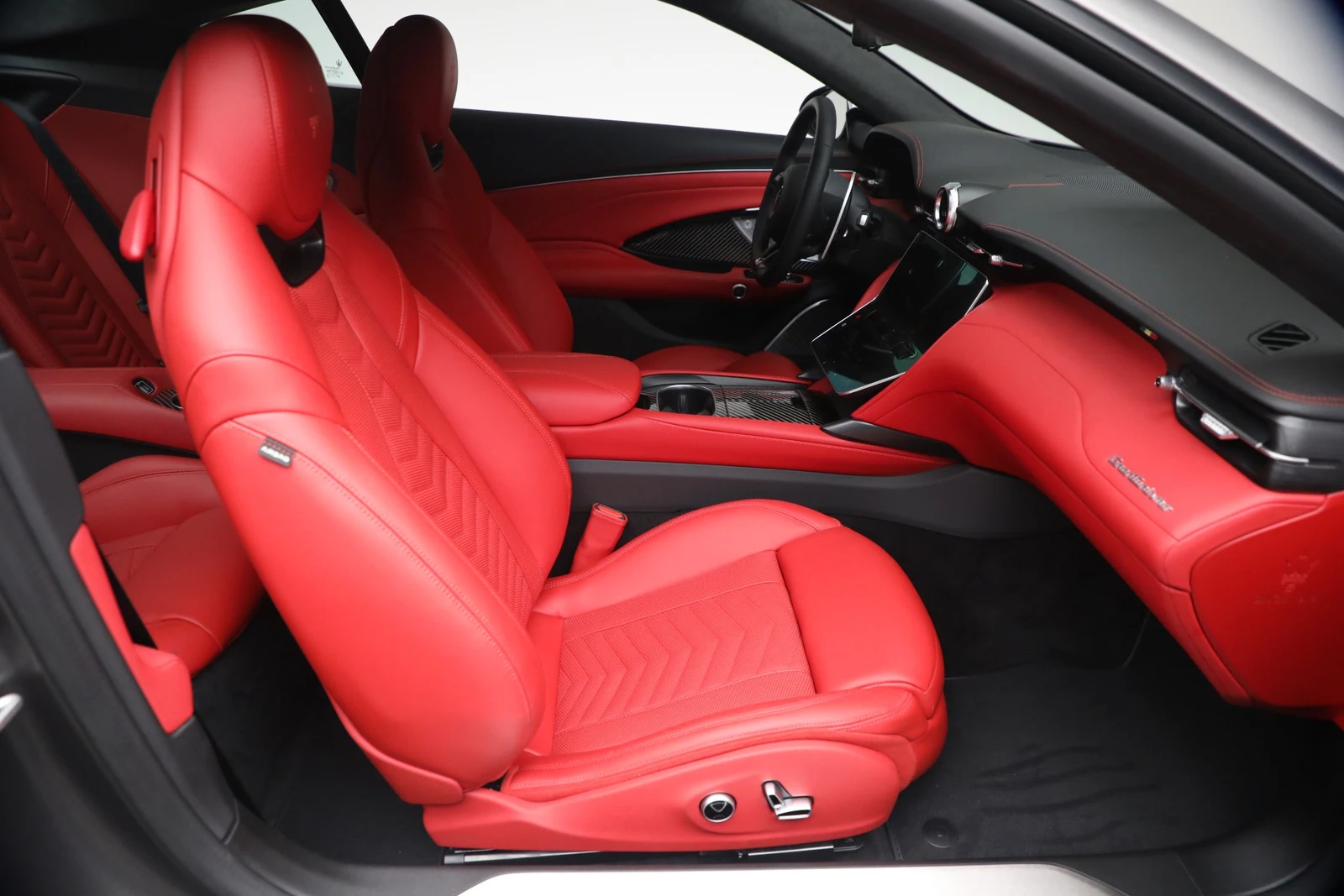 2026 Maserati GranTurismo Trofeo, 16/20