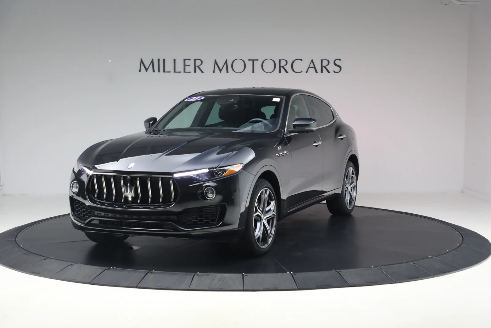 2023 Maserati Levante GT, 2/20