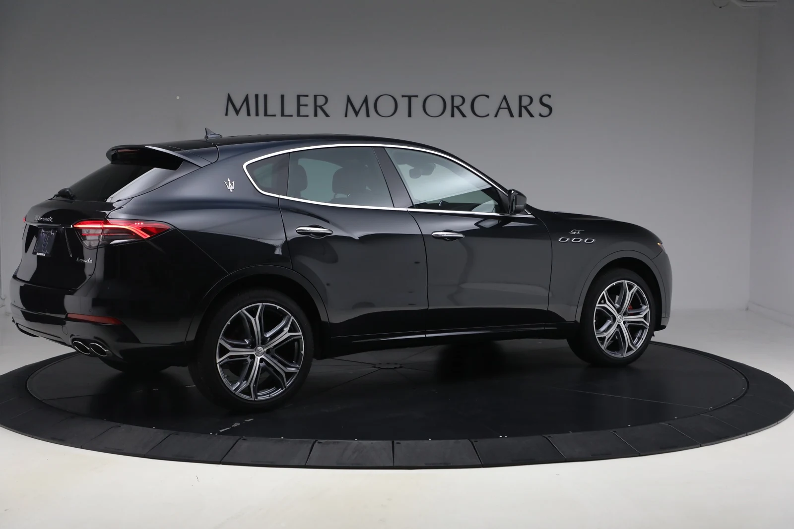 2023 Maserati Levante GT, 7/20