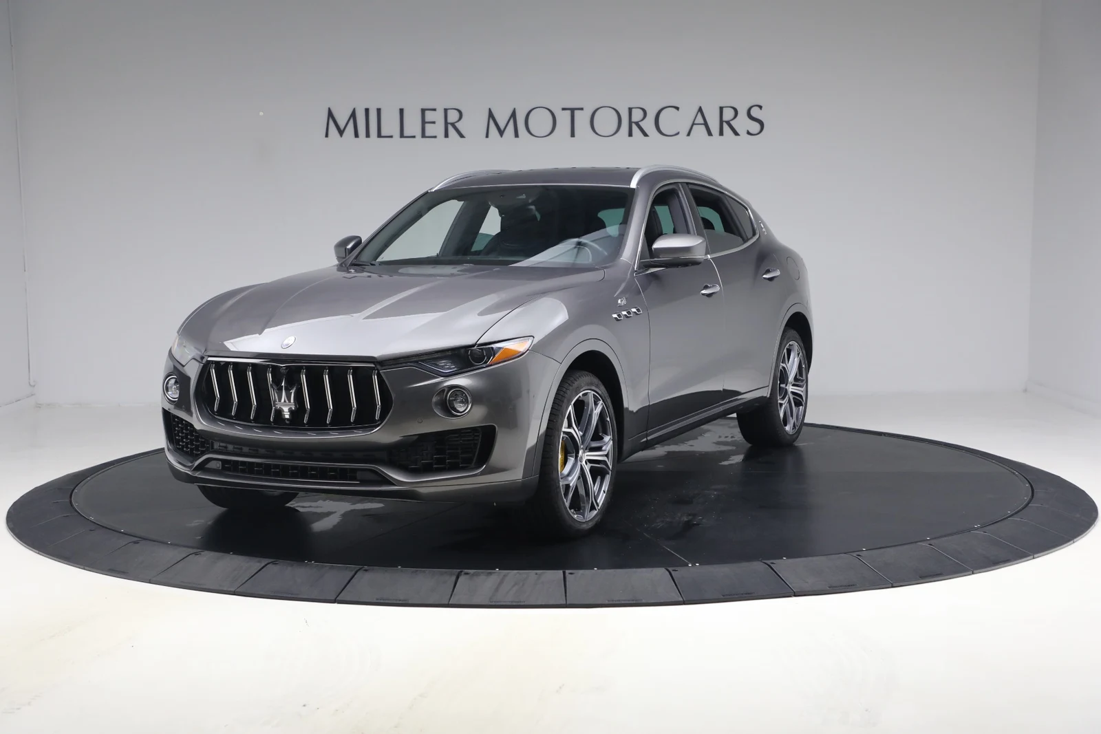 2023 Maserati Levante GT, 2/20