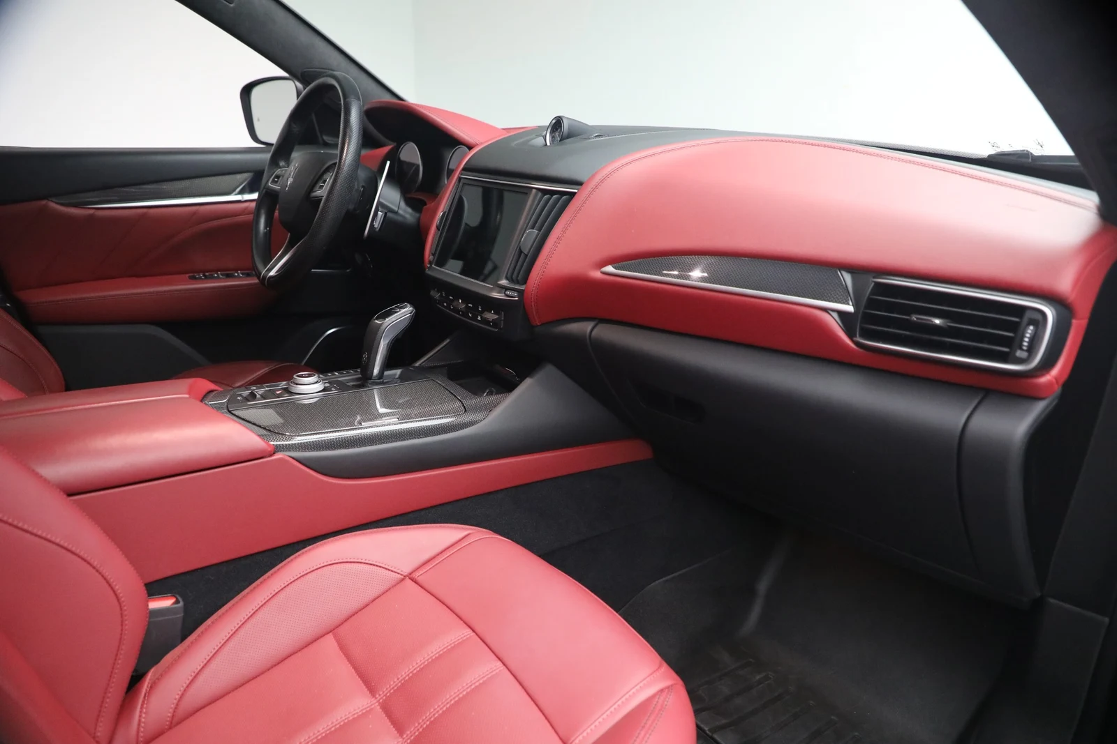 2022 Maserati Levante Modena, 14/20