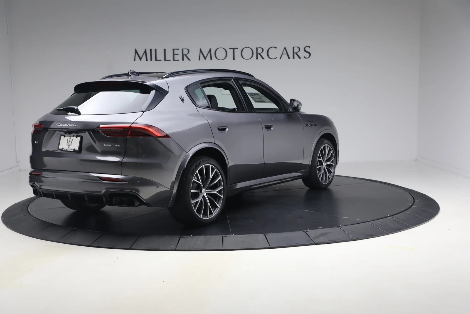 2027 Maserati Grecale Modena V6, 7/29