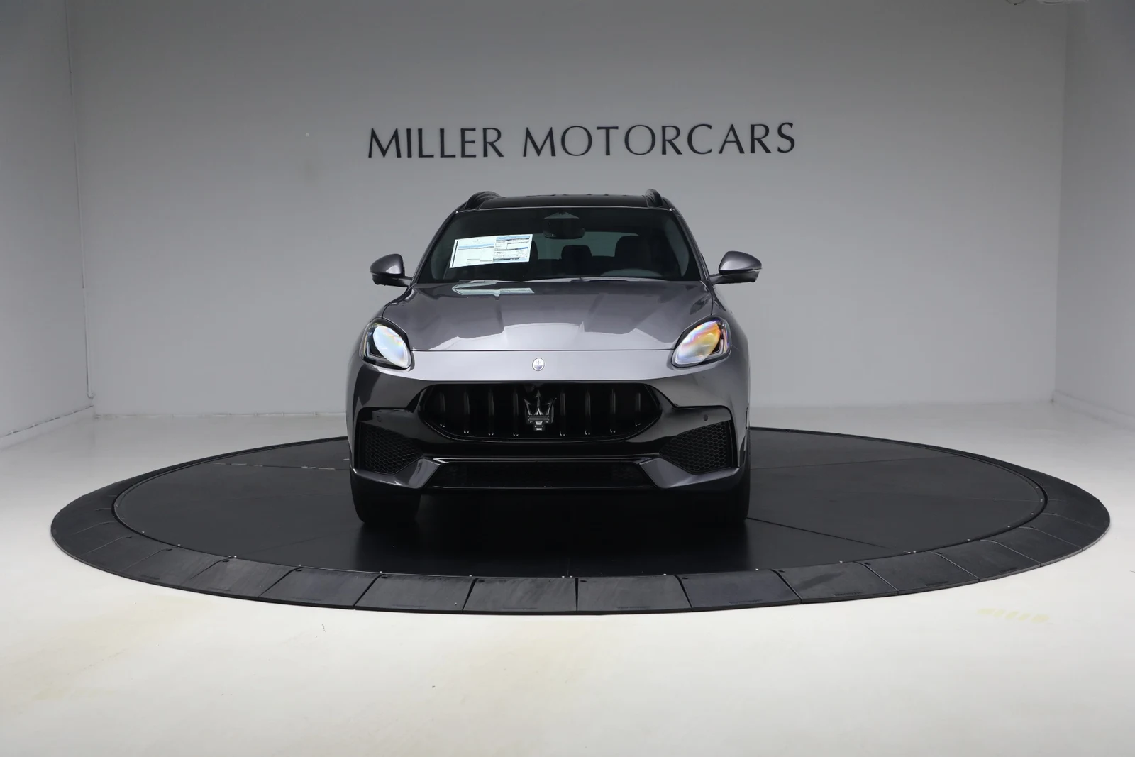 2027 Maserati Grecale Modena V6, 12/29
