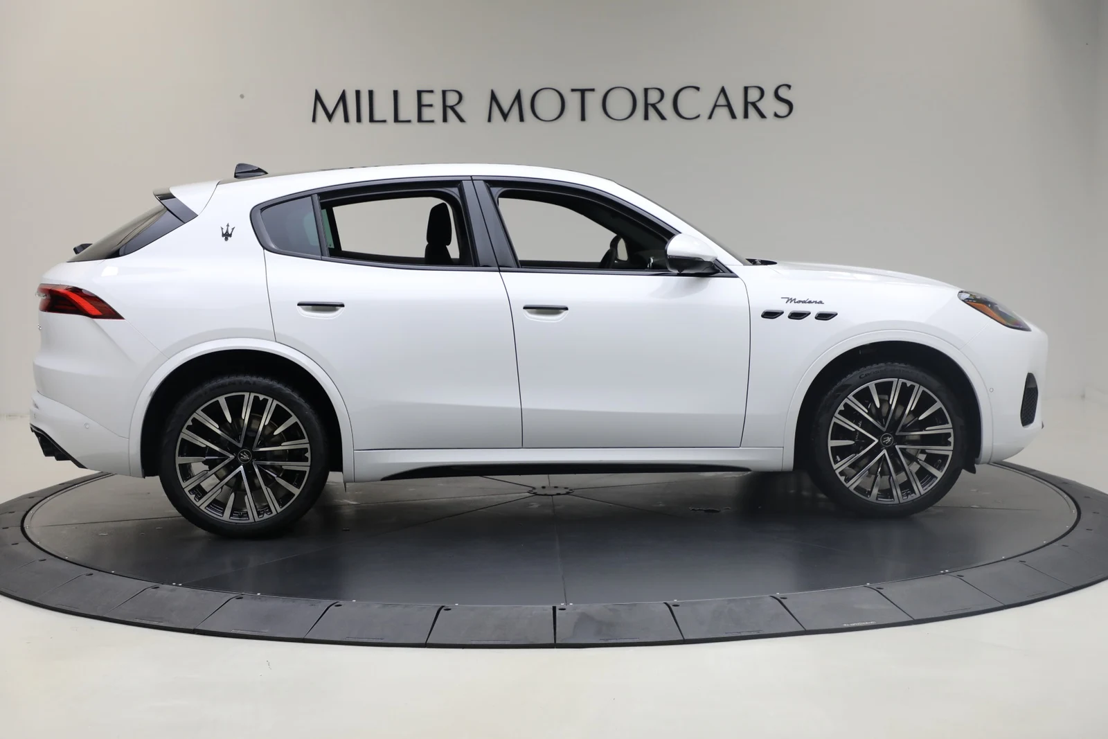 2025 Maserati Grecale Modena, 8/20