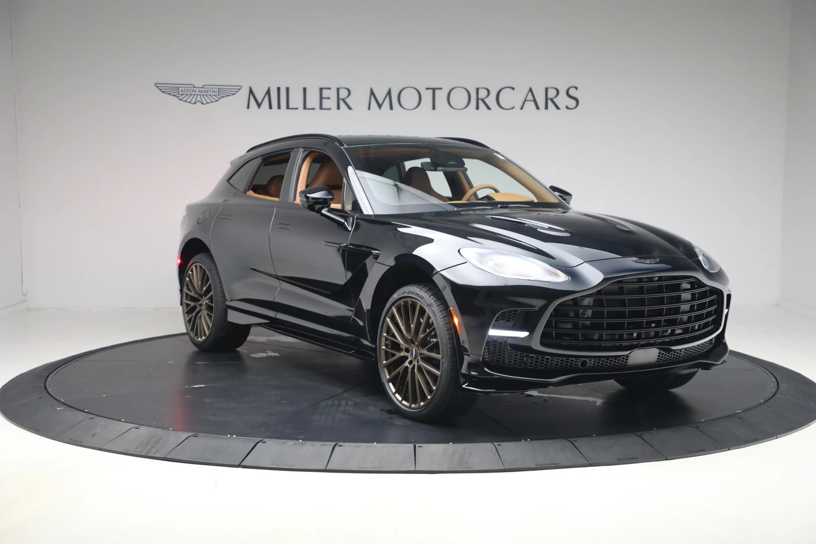 2026 Aston Martin DBX707 (2024 Update), 12/20
