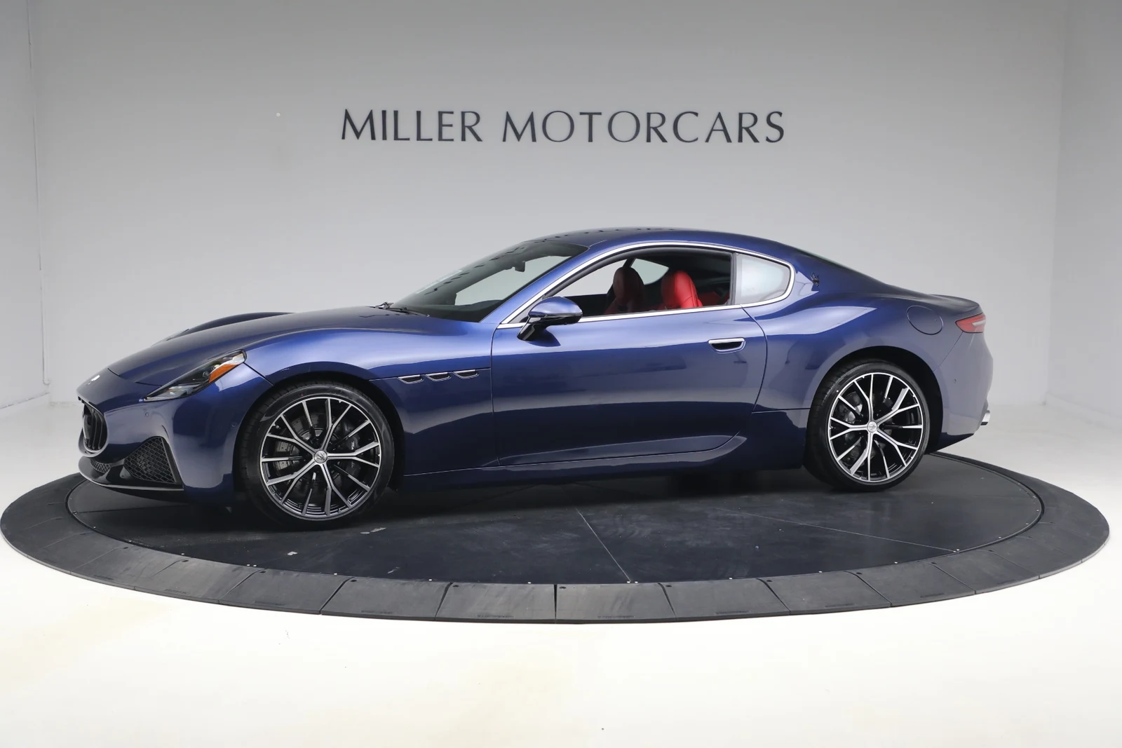 Maserati GranTurismo | Maserati of Westport