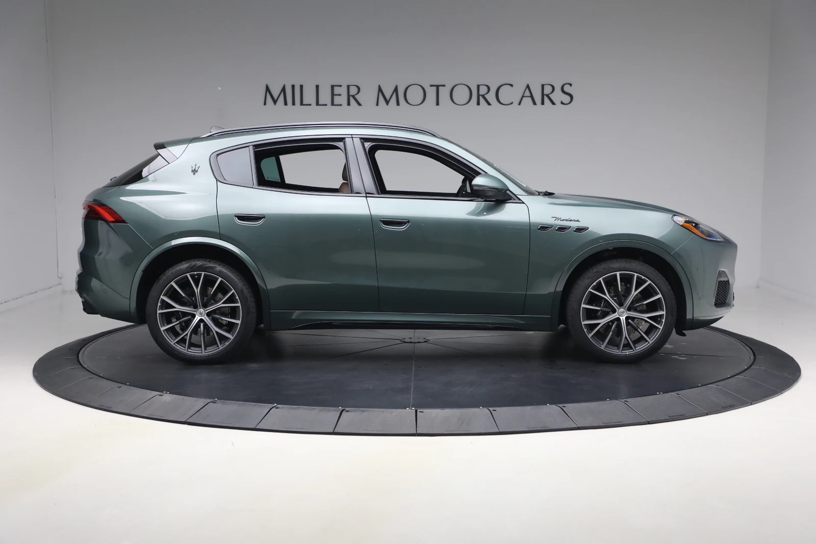 2026 Maserati Grecale Modena V6, 9/20
