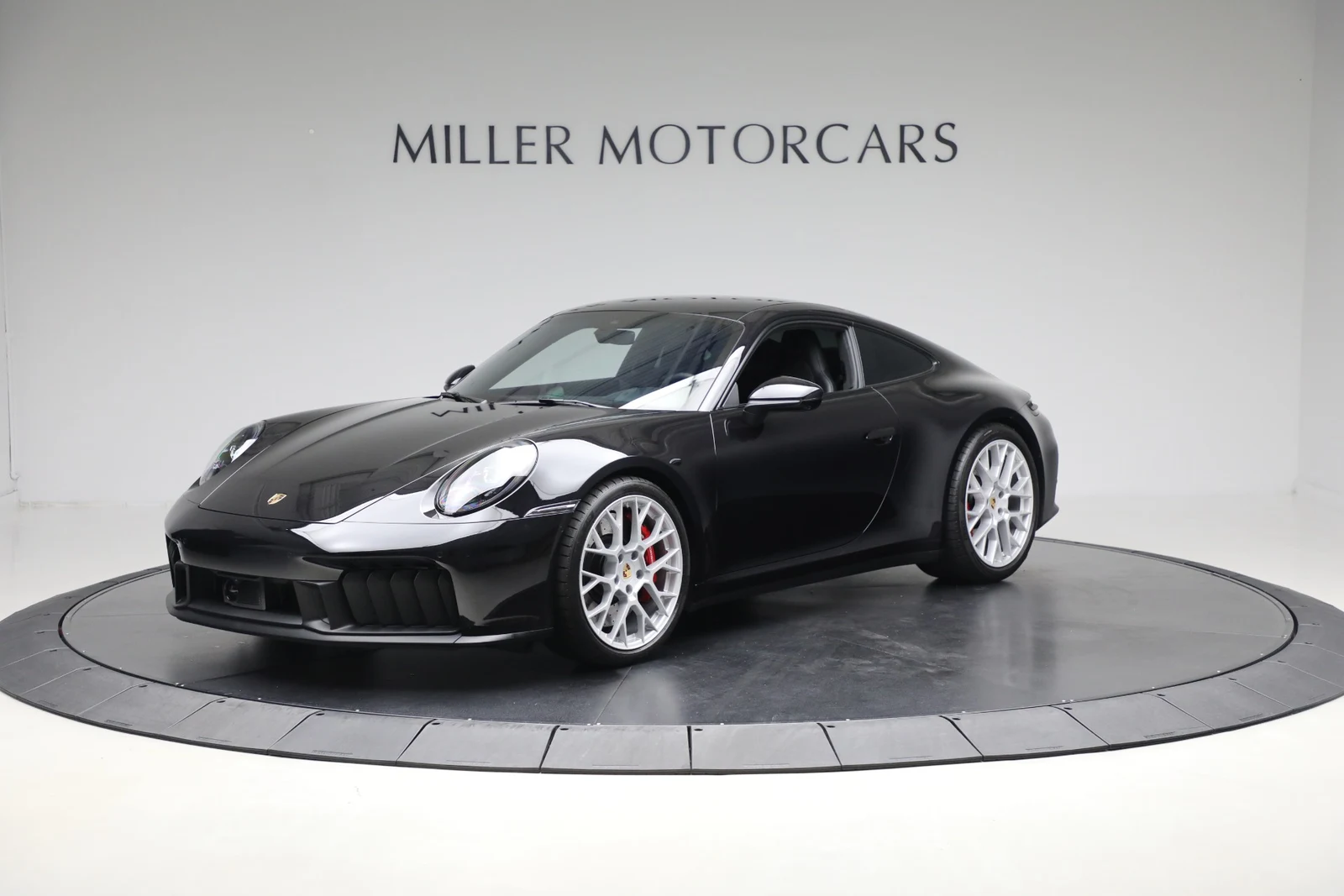 Porsche 911 Carrera GTS (992.2) | Maserati of Westport