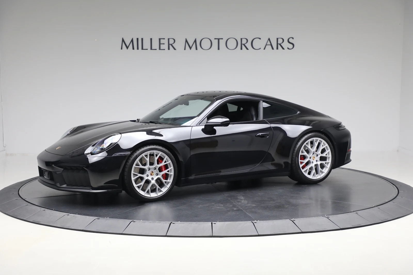 2025 Porsche 911 Carrera GTS (992.2), 2/20