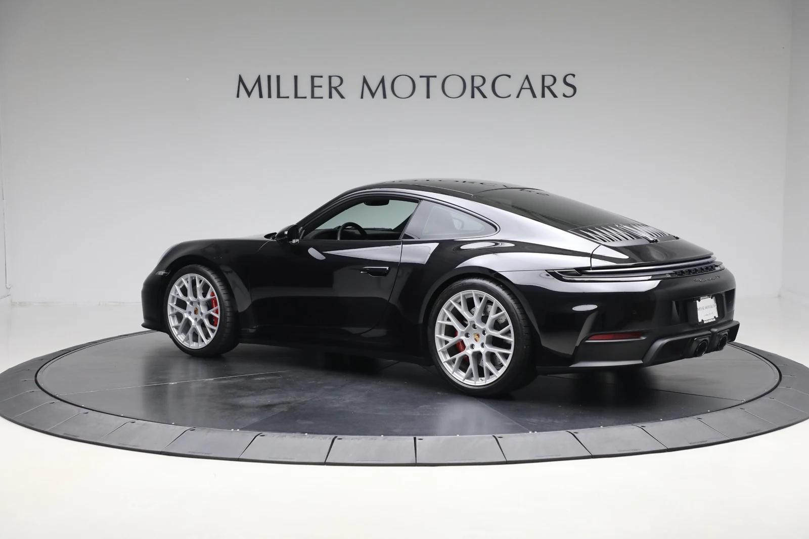 2025 Porsche 911 Carrera GTS (992.2), 4/20