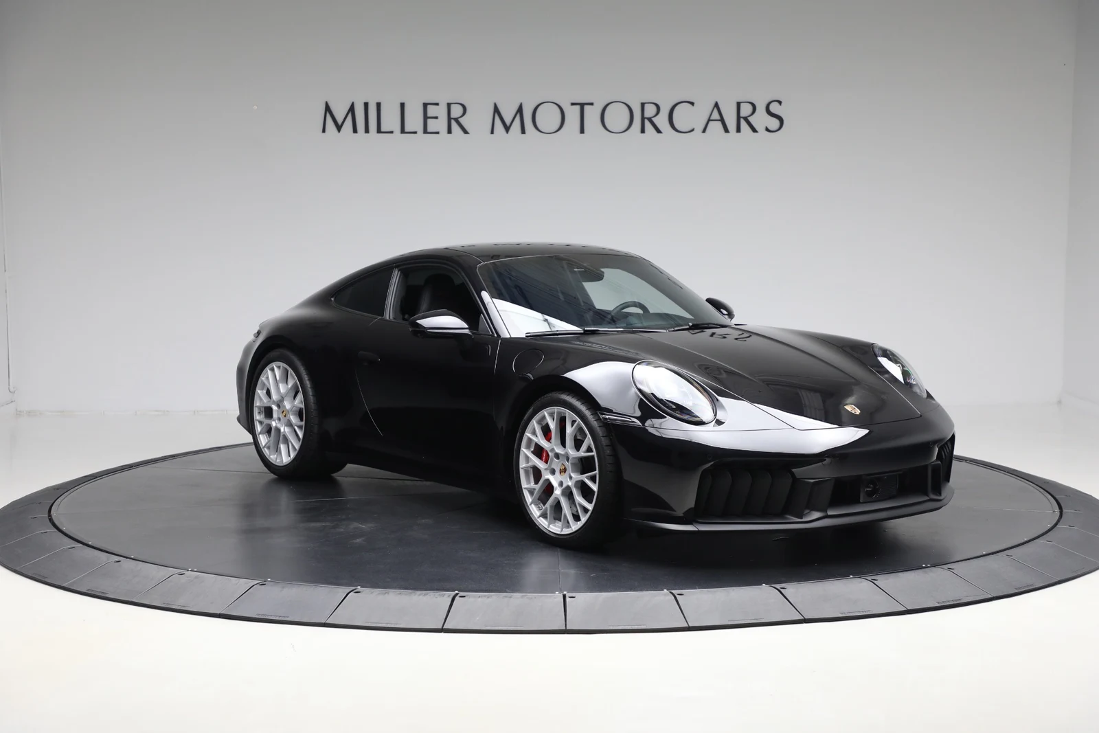 2025 Porsche 911 Carrera GTS (992.2), 11/20