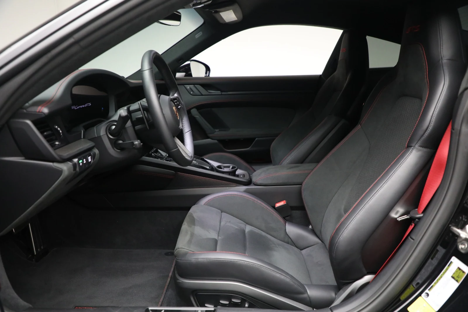 2025 Porsche 911 Carrera GTS (992.2), 14/20