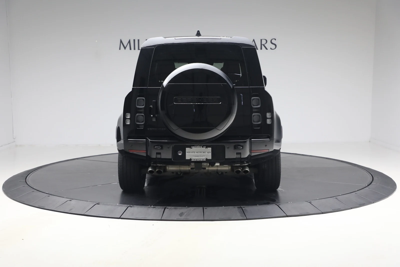 2024 Land Rover Defender 110 V8 (L663), 6/20