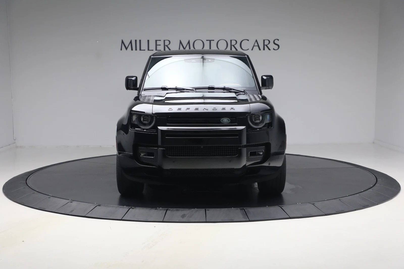 2024 Land Rover Defender 110 V8 (L663), 12/20