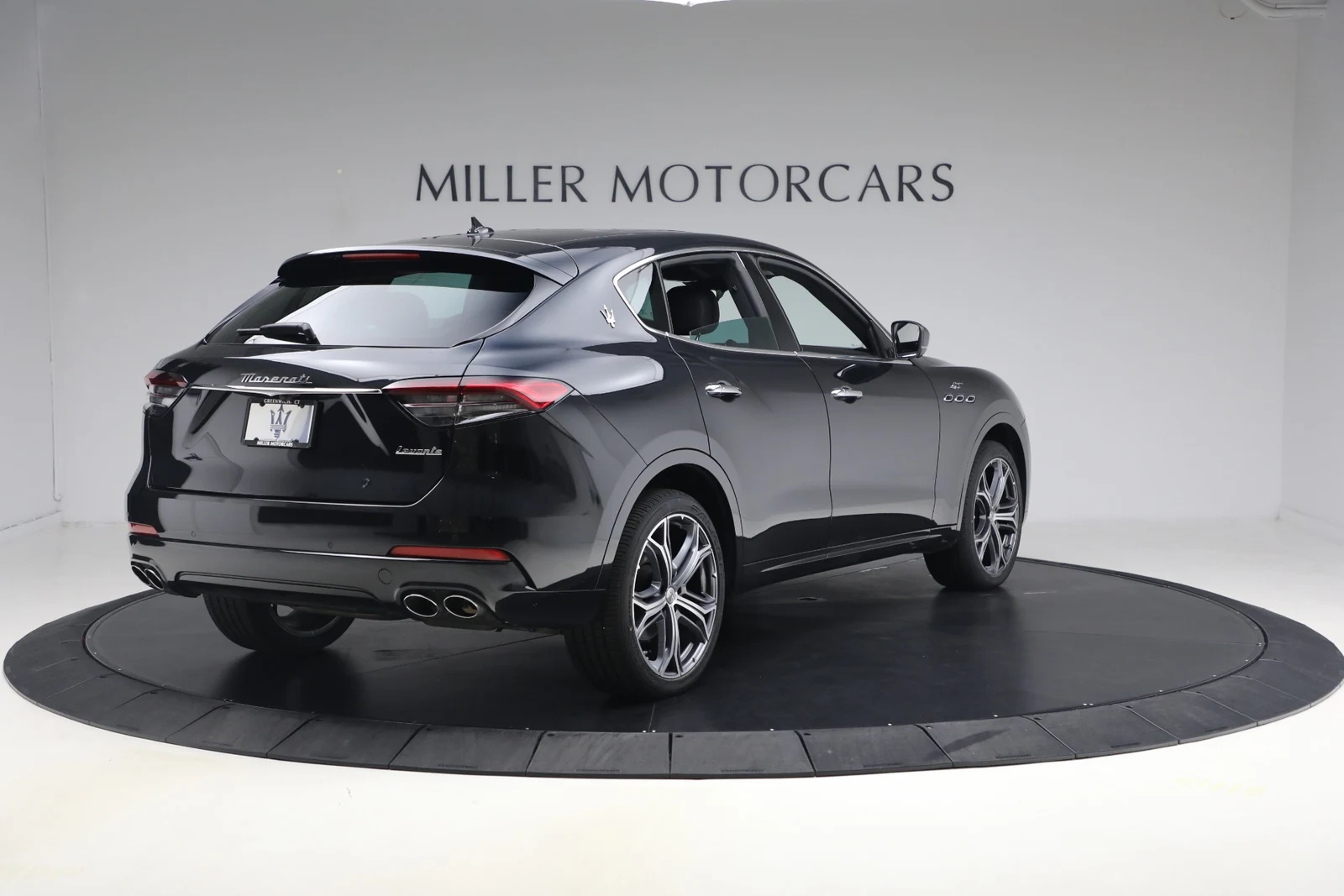 2023 Maserati Levante GT, 8/20