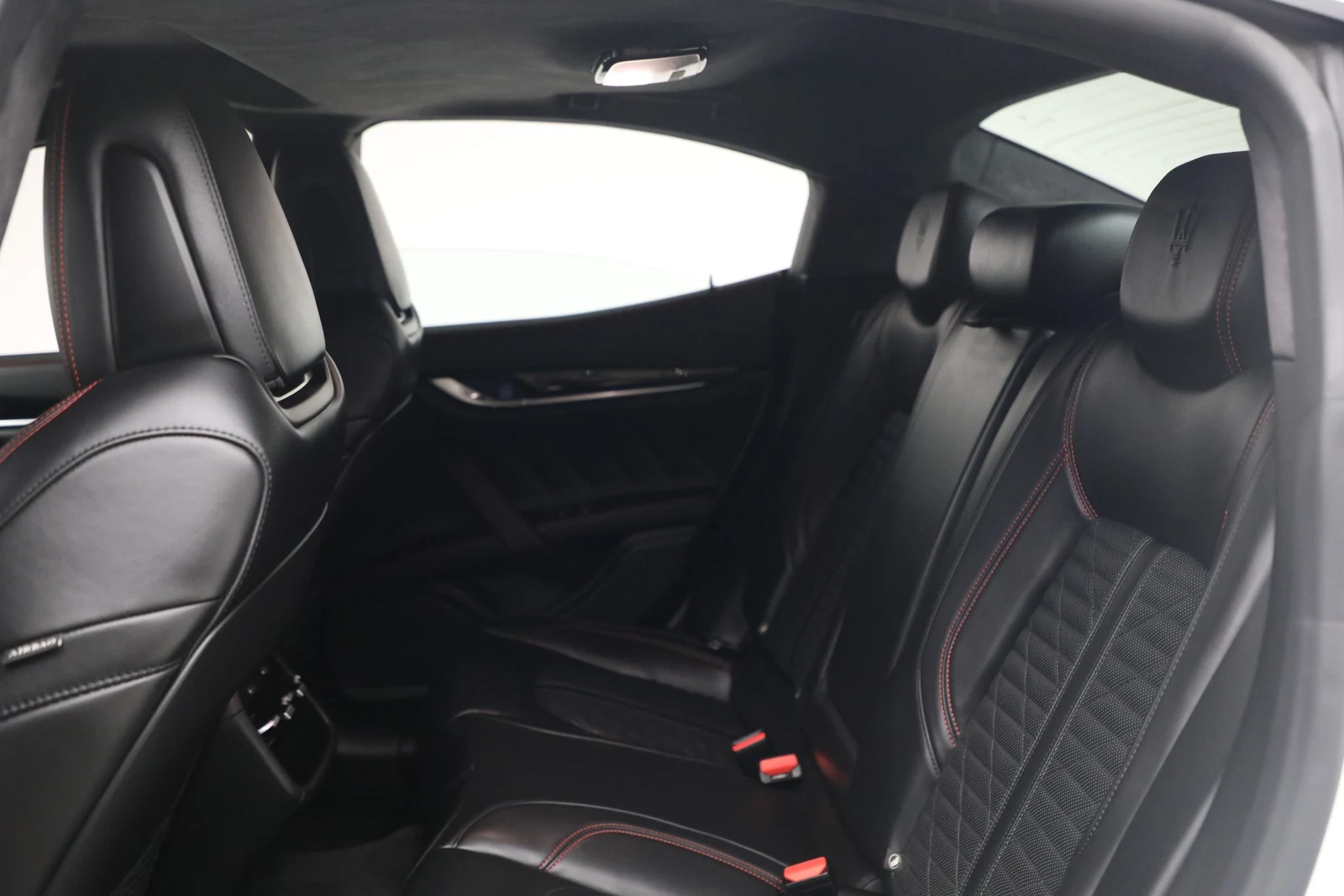 2022 Maserati Ghibli Modena Q4, 17/20