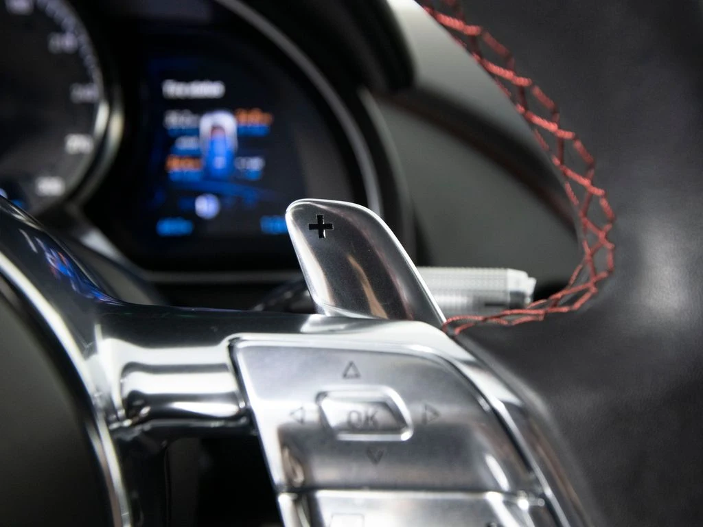 2019 Bugatti Chiron Sport, 7/30