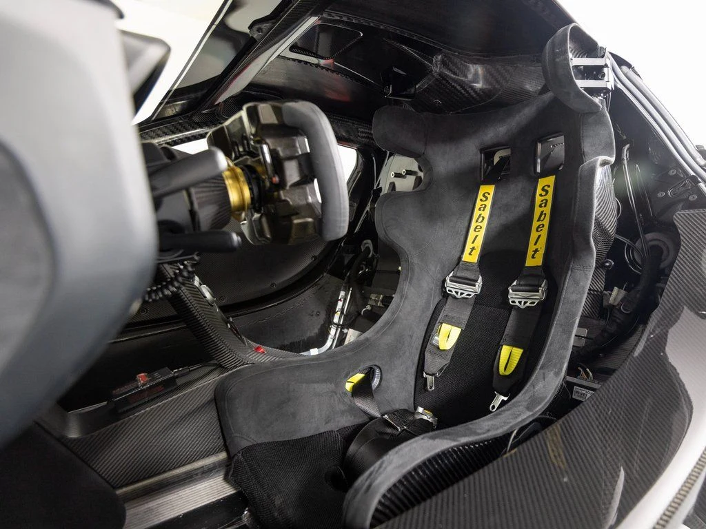 2015 McLaren P1 GTR, 13/30