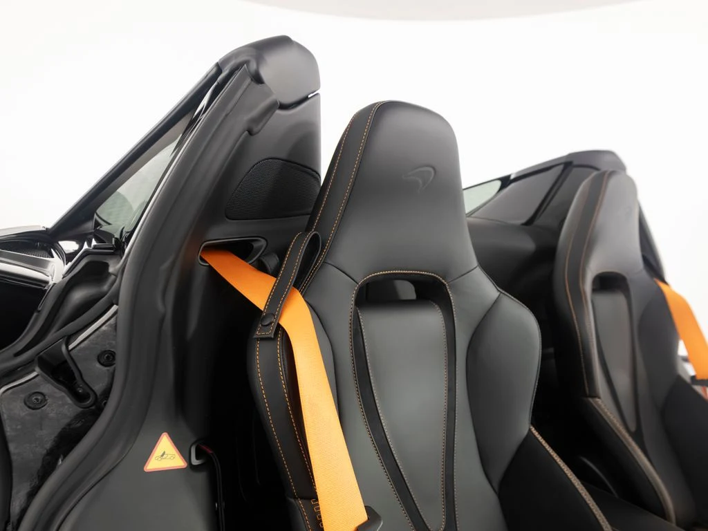 2027 McLaren 750S Spider TechLux, 26/30