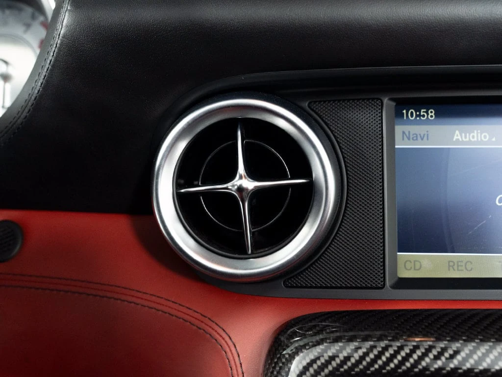 2012 Mercedes-Benz SLS AMG, 10/30