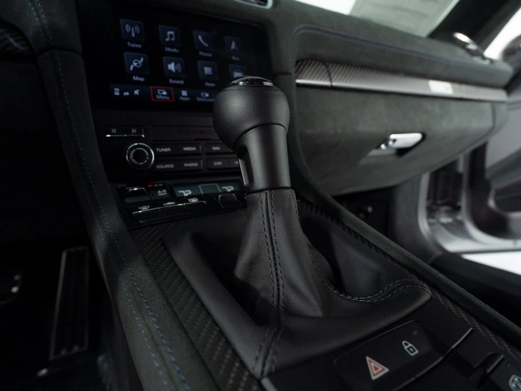 2025 Porsche 718 Cayman GT4 RS, 10/30