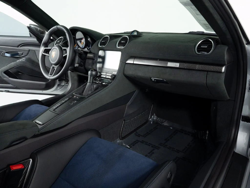 2025 Porsche 718 Cayman GT4 RS, 13/30