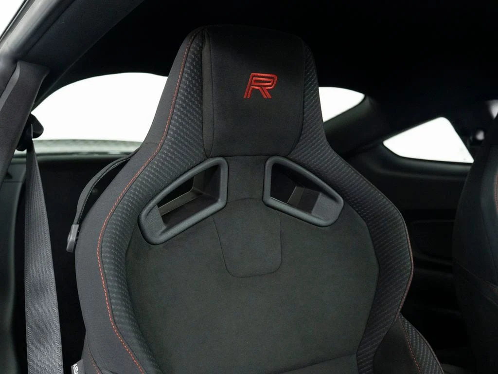 2016 Ford Mustang (6th Generation), 19/30