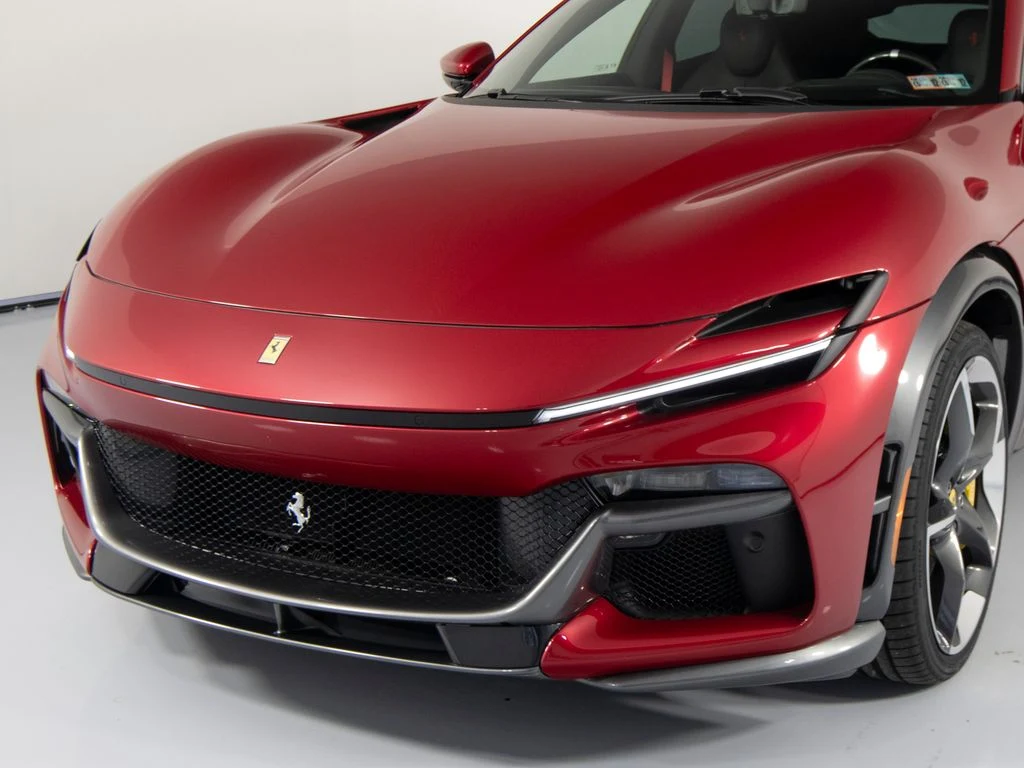 2025 Ferrari Purosangue, 4/30
