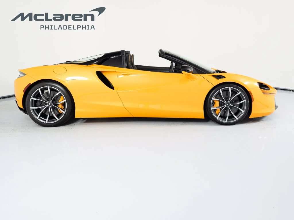 2027 McLaren Artura Spider Performance, 3/30