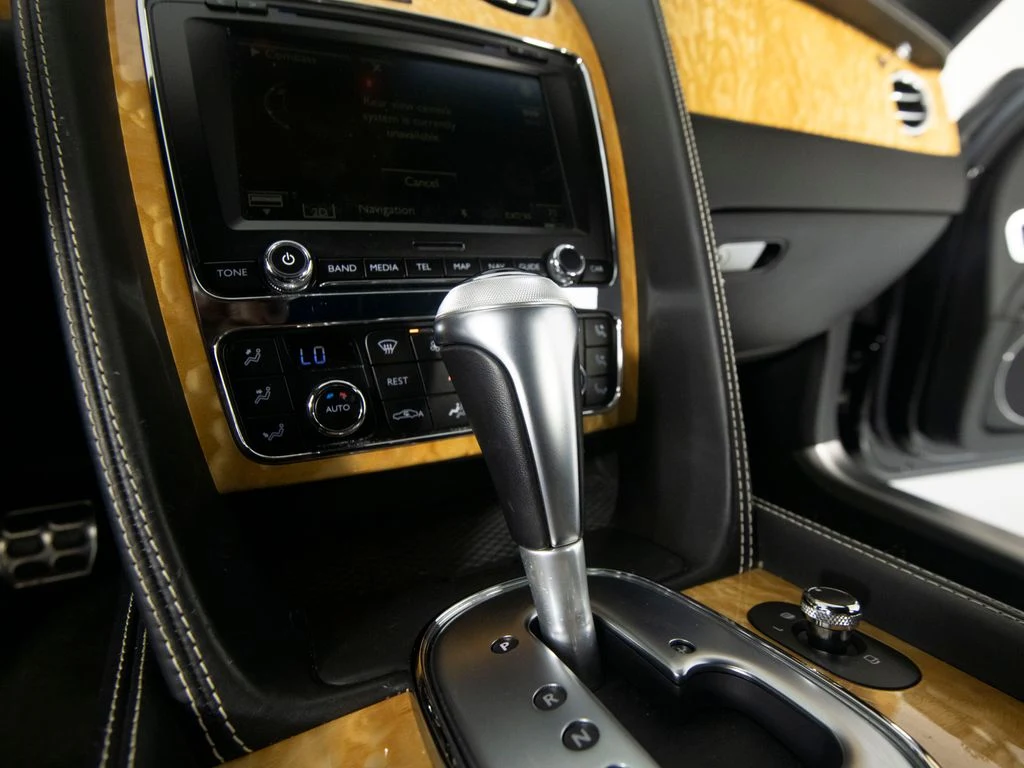 2015 Bentley Flying Spur V8, 12/30