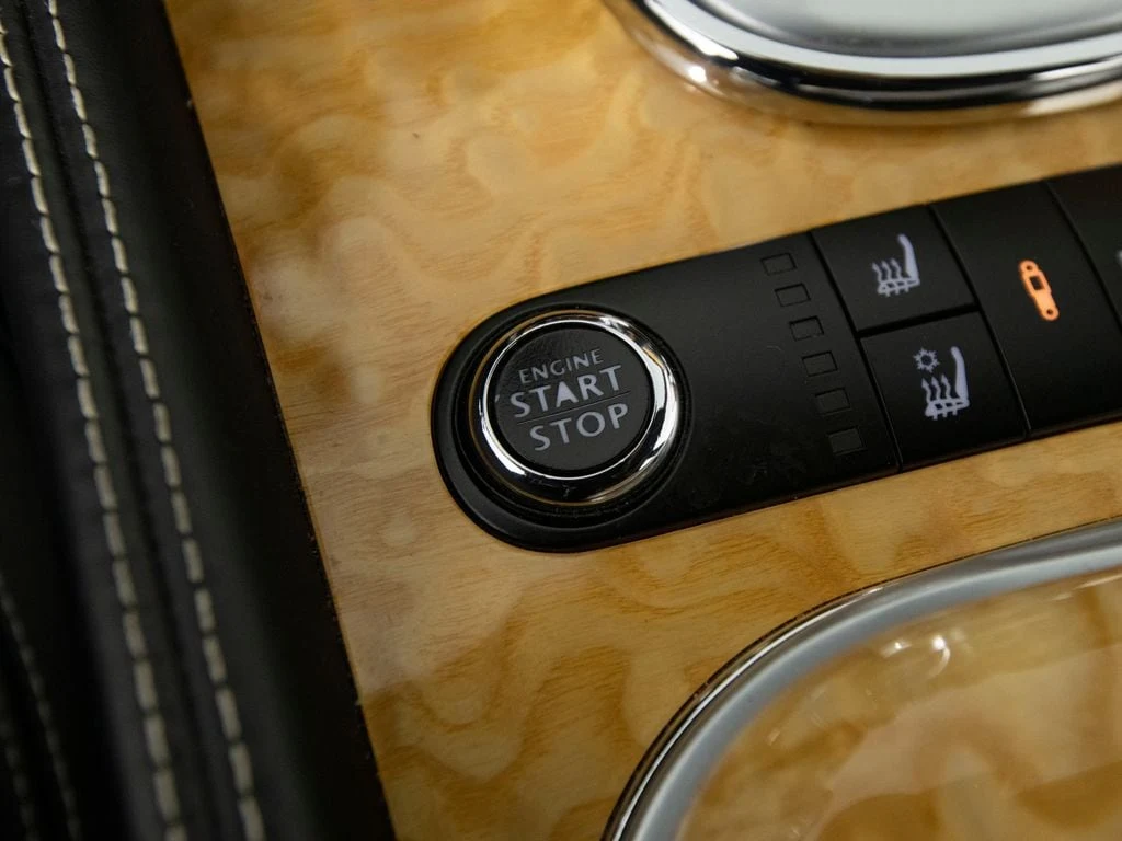 2015 Bentley Flying Spur V8, 14/30