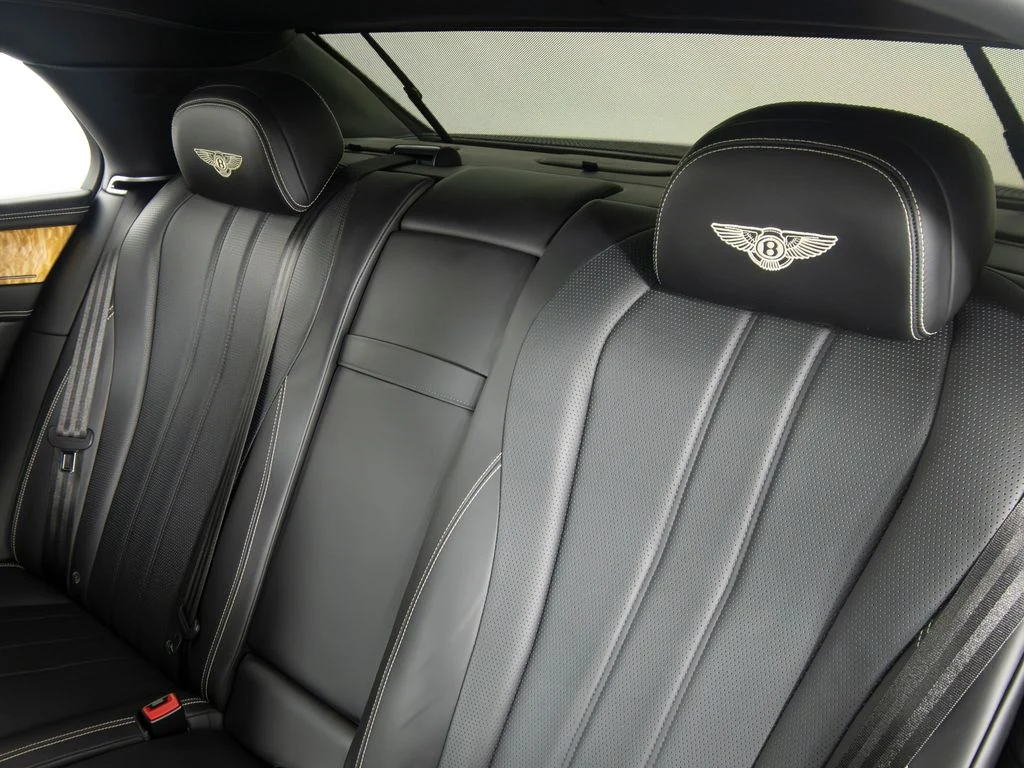 2015 Bentley Flying Spur V8, 21/30