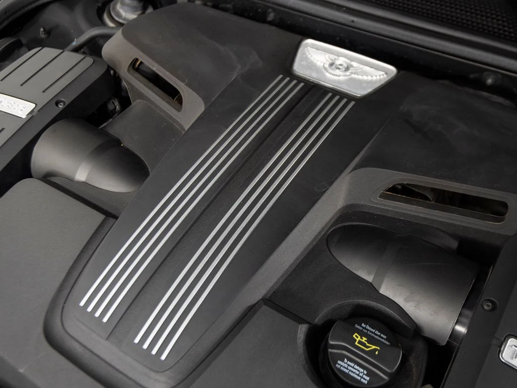 2015 Bentley Flying Spur V8, 29/30