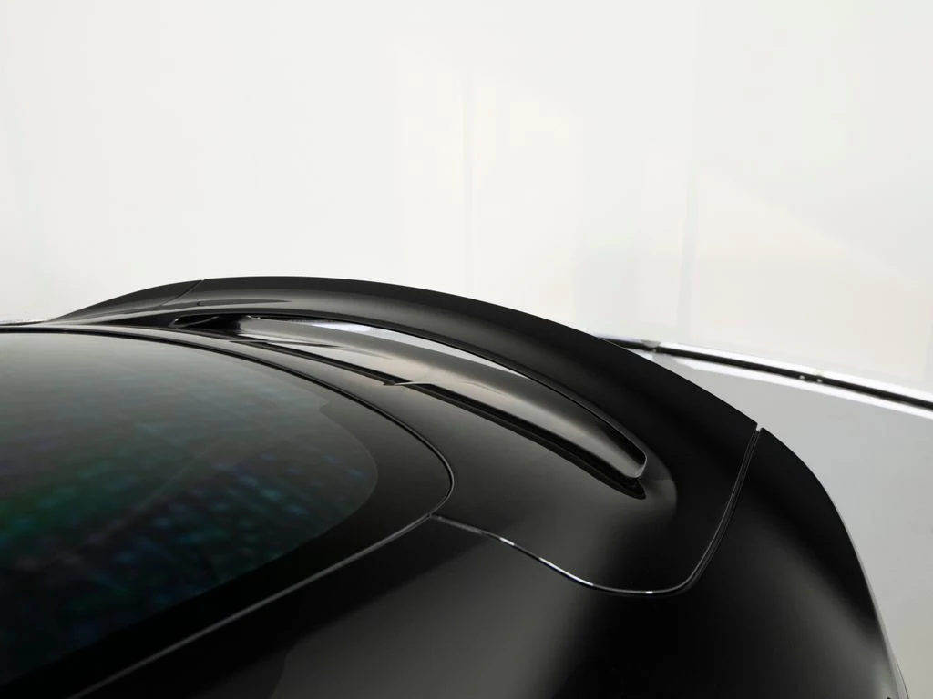 2015 Aston Martin Vanquish V12, 25/30