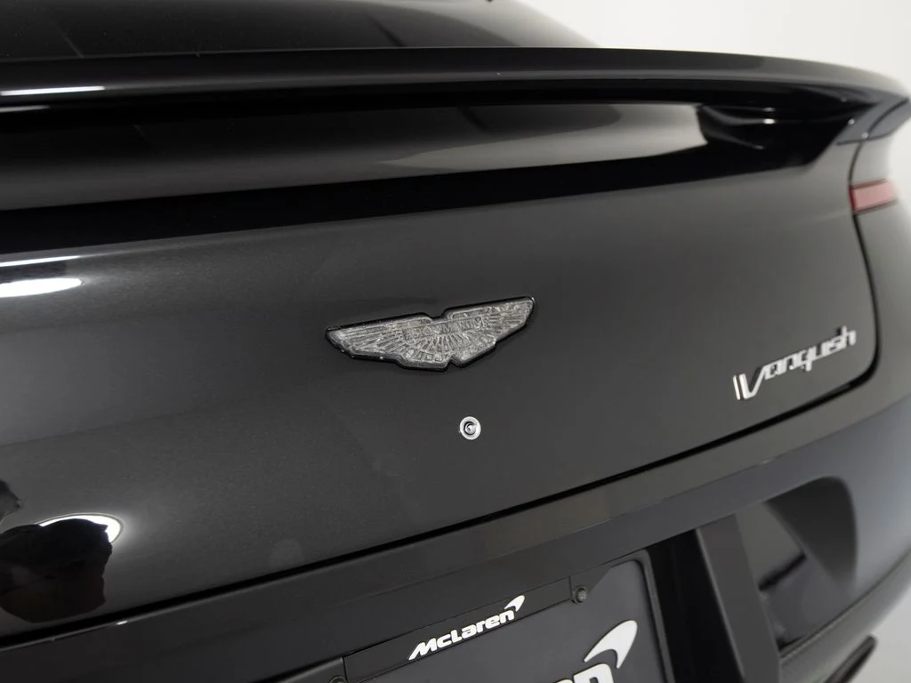 2015 Aston Martin Vanquish V12, 26/30