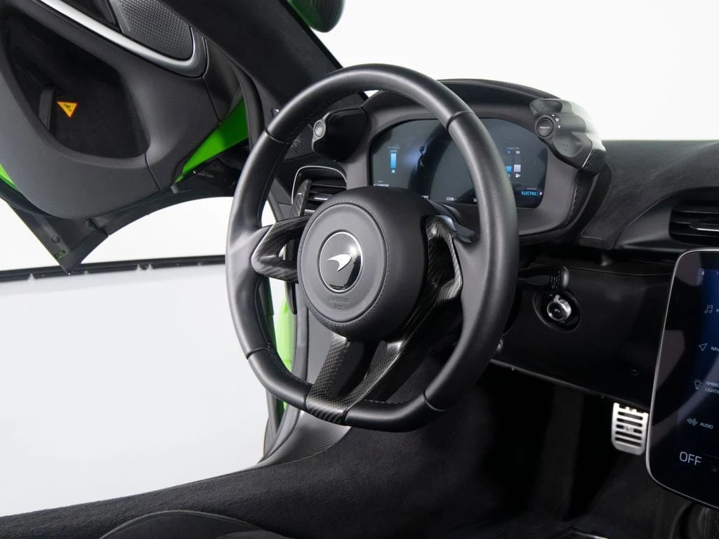 2025 McLaren Artura Spider Performance, 16/30