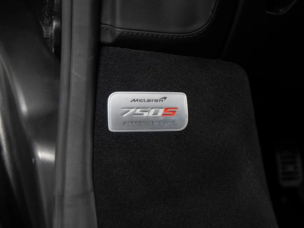 2025 McLaren 750S Spider TechLux, 9/30