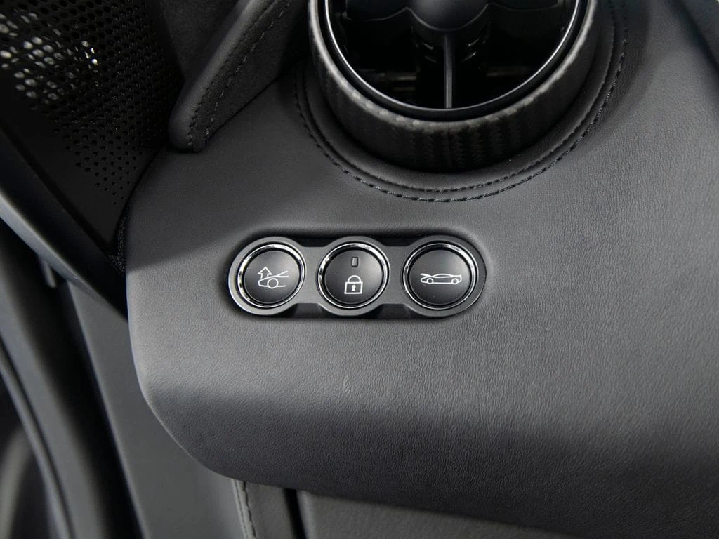 2025 McLaren 750S Spider TechLux, 14/30