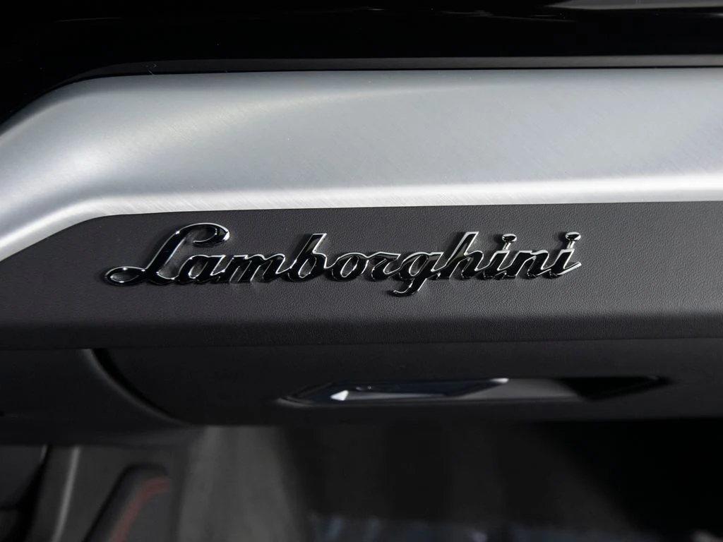 2024 Lamborghini Urus S, 19/30