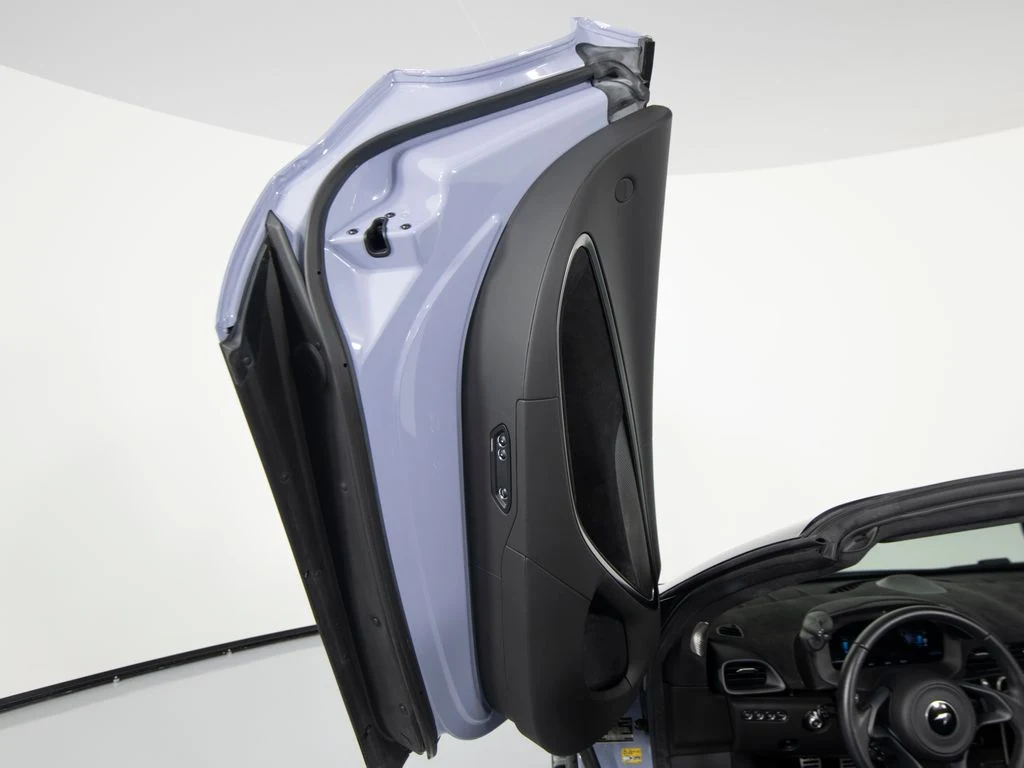 2025 McLaren Artura Spider, 7/30