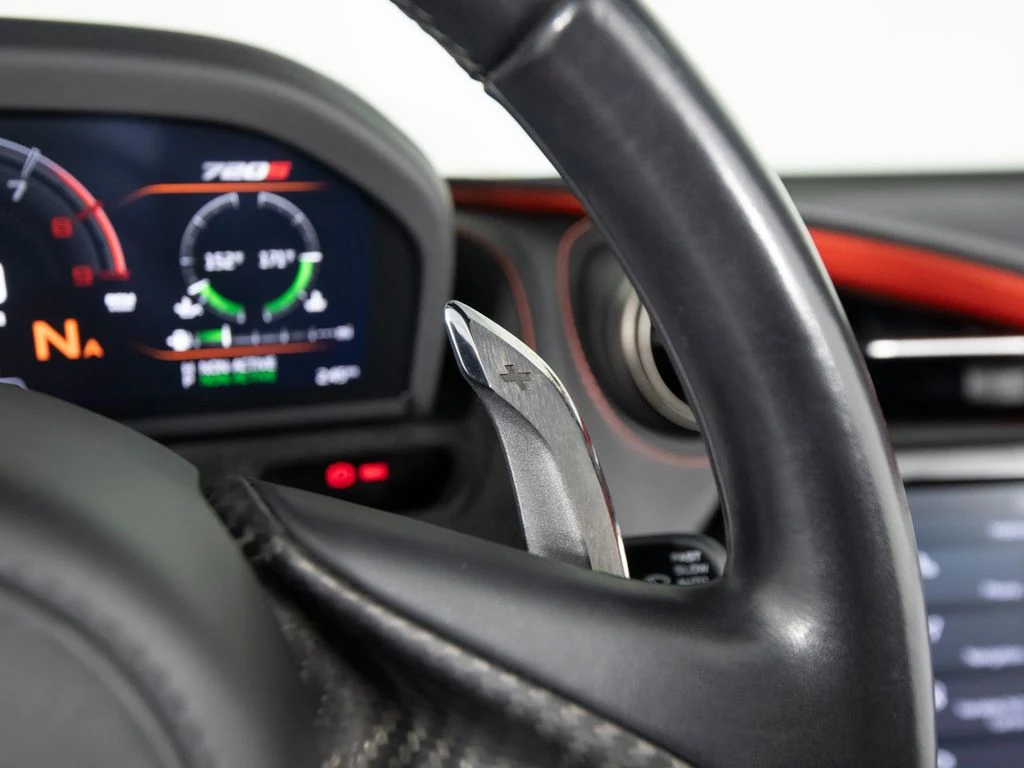 2022 McLaren 720S Spider Performance, 12/30