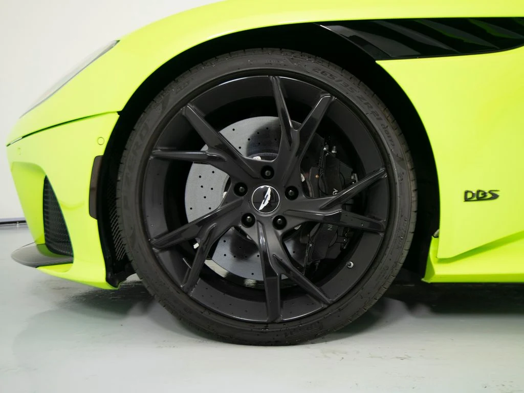 2022 Aston Martin DBS Superleggera, 6/30