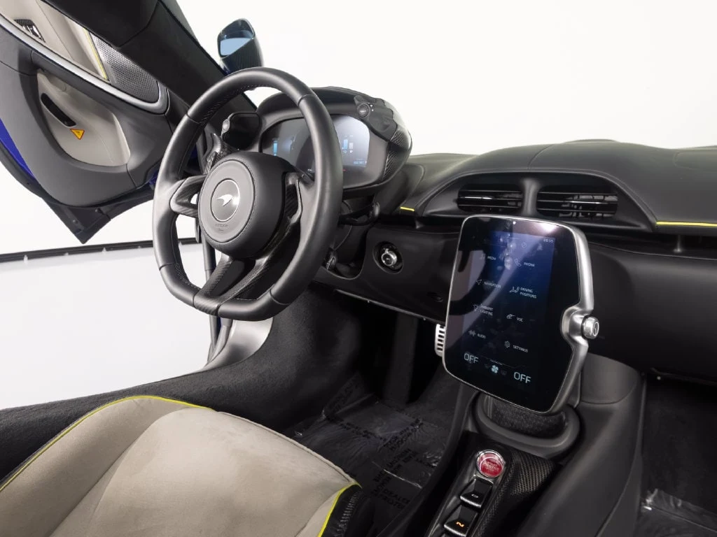2024 McLaren Artura Spider Theme, 17/30