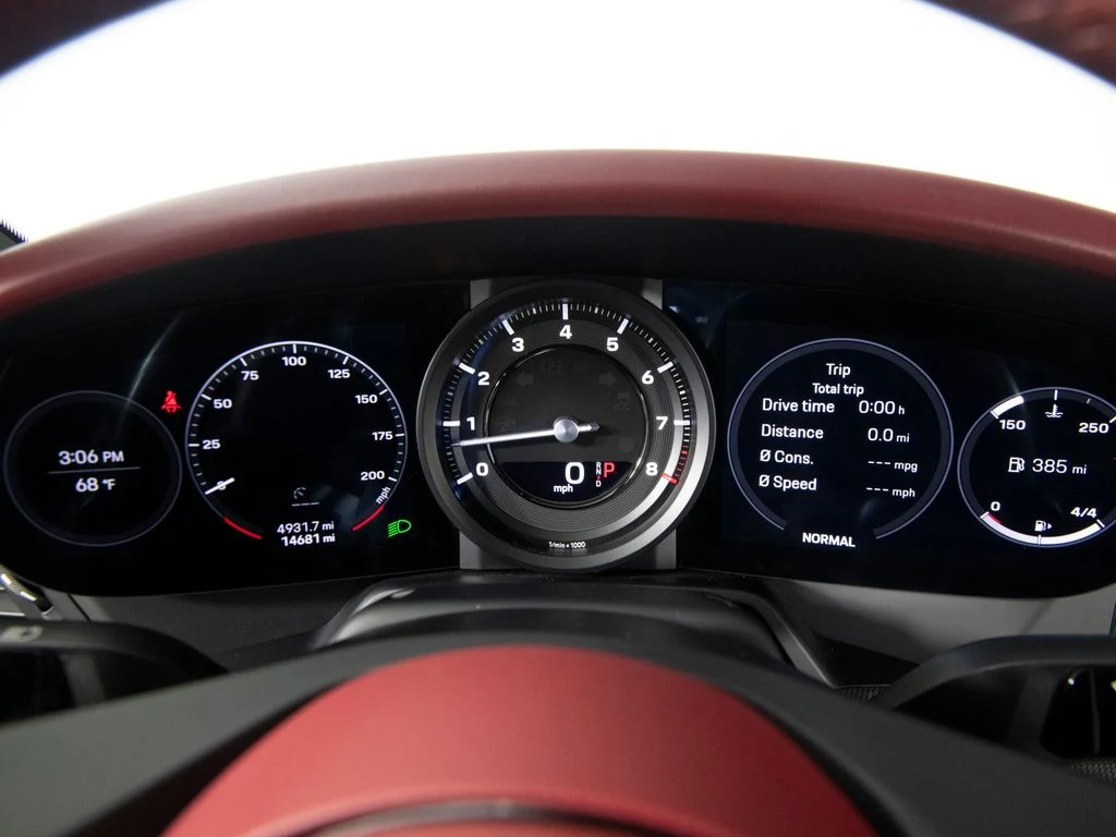 2020 Porsche 911 (992.1) Carrera 4S, 11/30