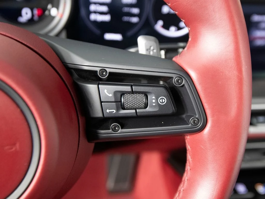 2020 Porsche 911 (992.1) Carrera 4S, 16/30