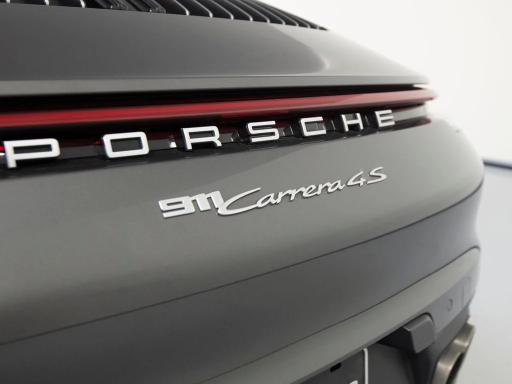 2020 Porsche 911 (992.1) Carrera 4S, 28/30
